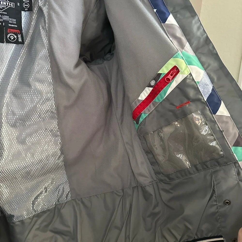 Colorful Winter Jacket - 686 - Picture 5 of 5